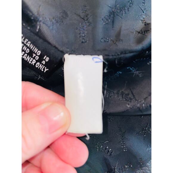 Wilson's Leather Maxima Coat - Women's Size L - Excellent Quality Leather - Picture 11 of 11